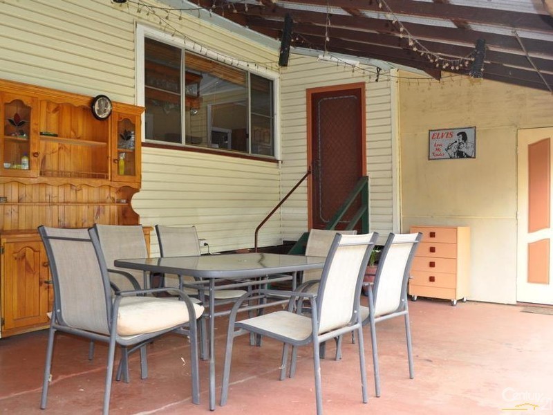 168 Jellicoe Street, Newtown QLD 4350