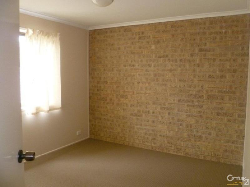 2/32  Stone Street, Wilsonton QLD 4350