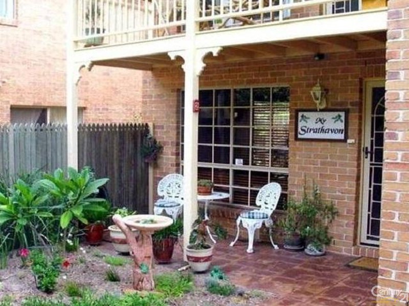 2/6 Burns Street, East Toowoomba QLD 4350