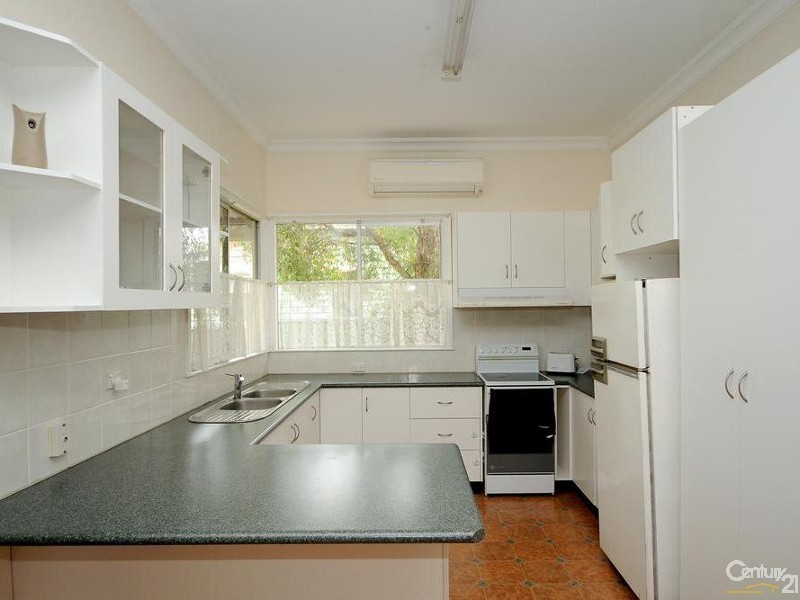 214 Bridge Street, Toowoomba QLD 4350 CENTURY 21 Marsden Realty Sold