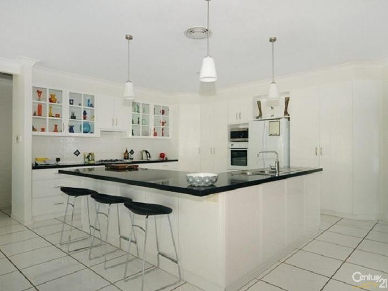 19 Prospect Terrace, Highfields QLD 4352