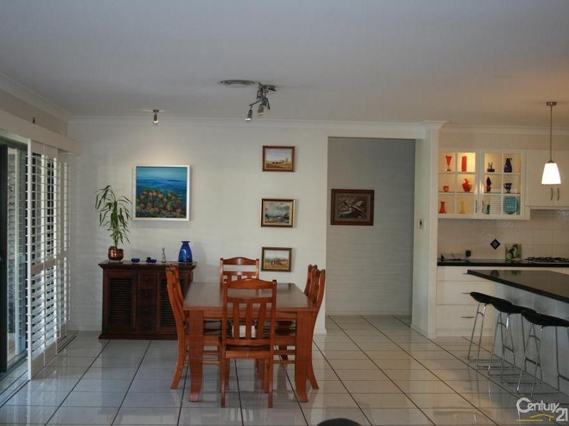 19 Prospect Terrace, Highfields QLD 4352