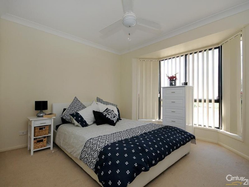 18 Bulloo Street, Glenvale QLD 4350