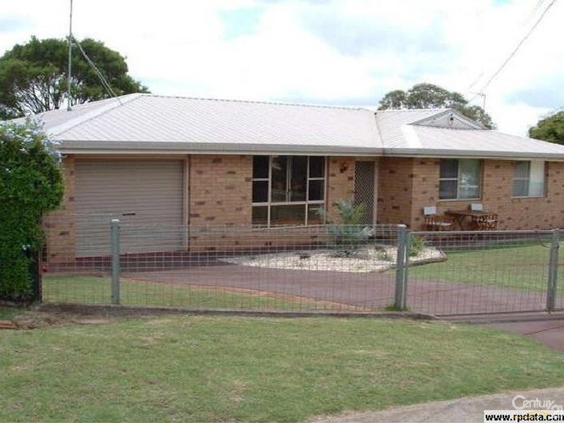 7 Diane Court, Centenary Heights QLD 4350