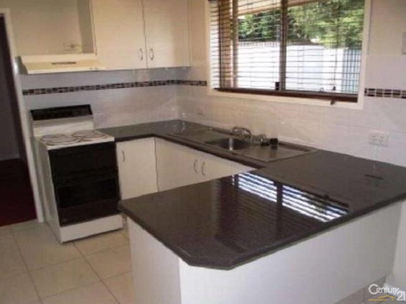 7 Diane Court, Centenary Heights QLD 4350