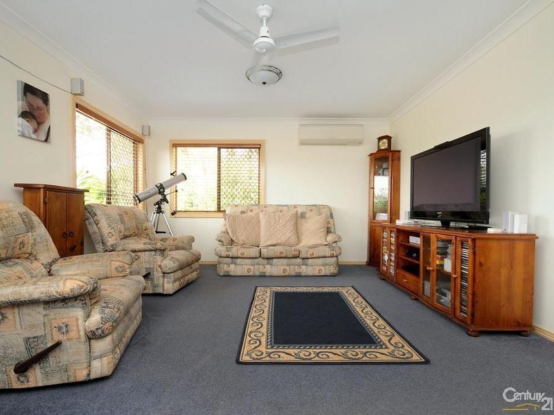 247 Mackenzie Street, Centenary Heights QLD 4350