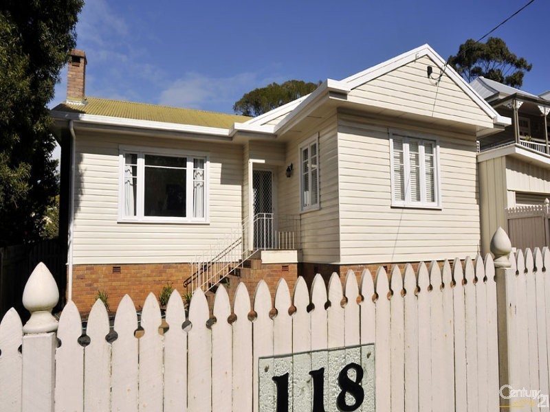 118 Perth Street, South Toowoomba QLD 4350