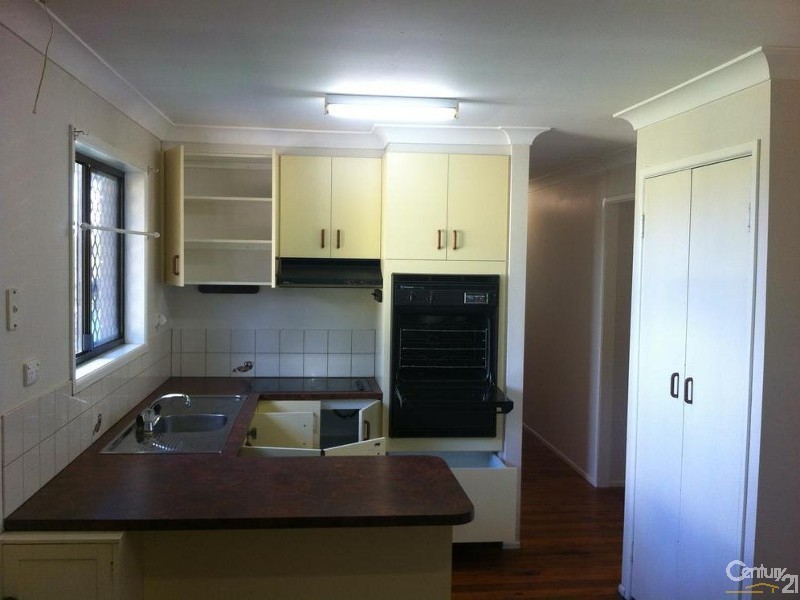 8 Maison Court, Wilsonton Heights QLD 4350