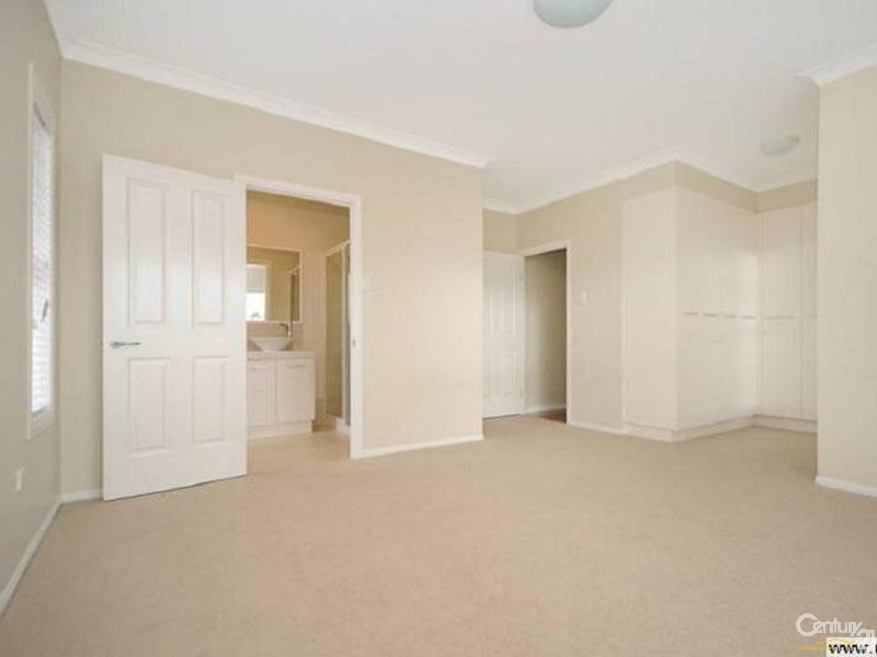 2 Sawyer Court, Gowrie Junction QLD 4352