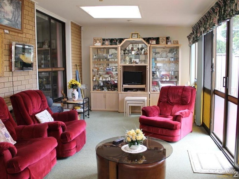 5 Risdon Street, Newtown QLD 4350