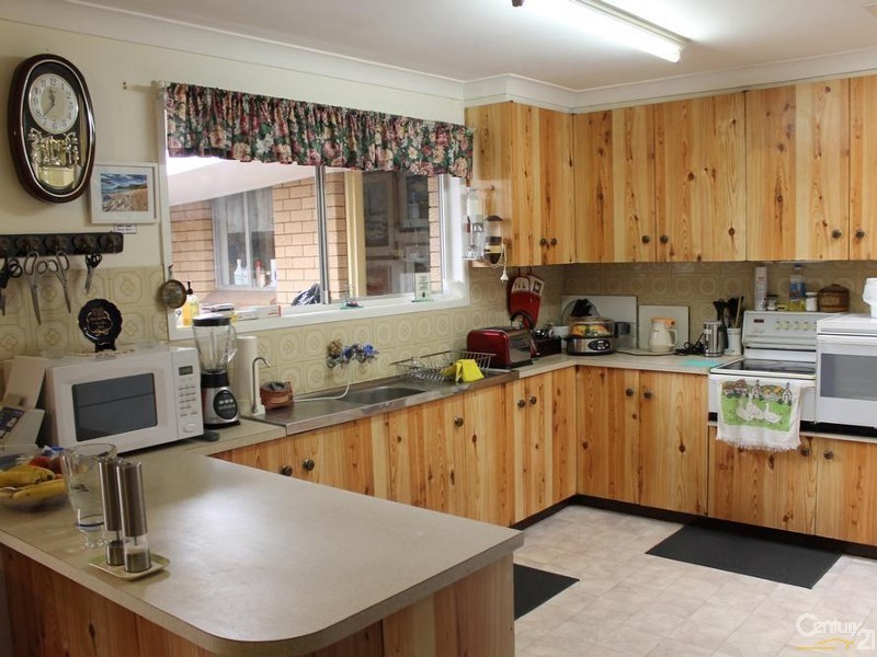 5 Risdon Street, Newtown QLD 4350