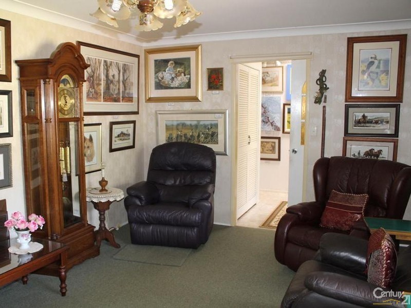 5 Risdon Street, Newtown QLD 4350