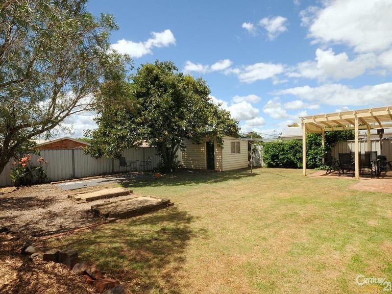 11 Wilfred Street, Harristown QLD 4350