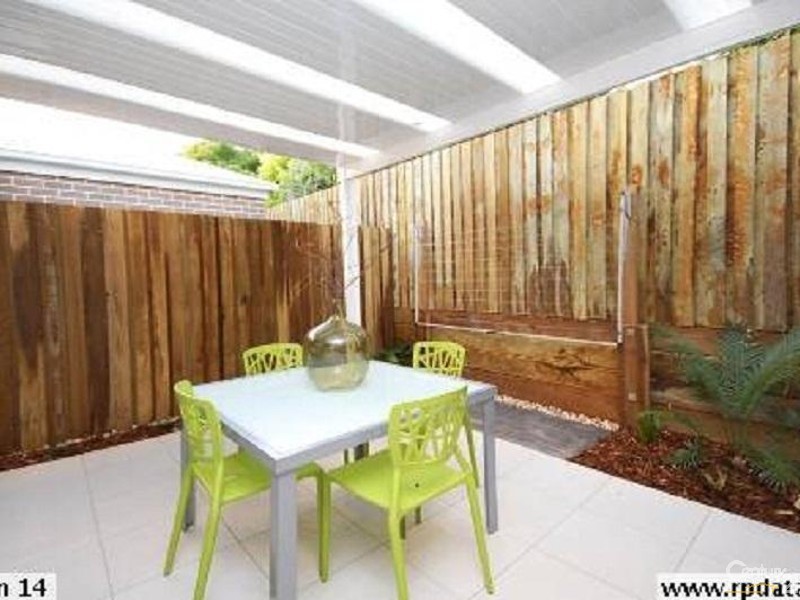 2/99 Stuart Street, North Toowoomba QLD 4350