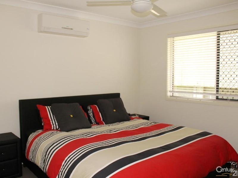 4 Chainey Court, Glenvale QLD 4350