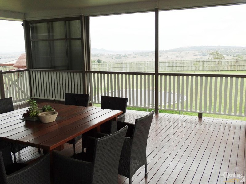 48 Federation Drive, Highfields QLD 4352