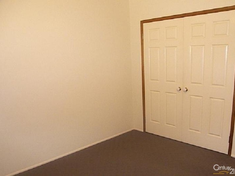 1/7 Suzanne Court, Kearneys Spring QLD 4350