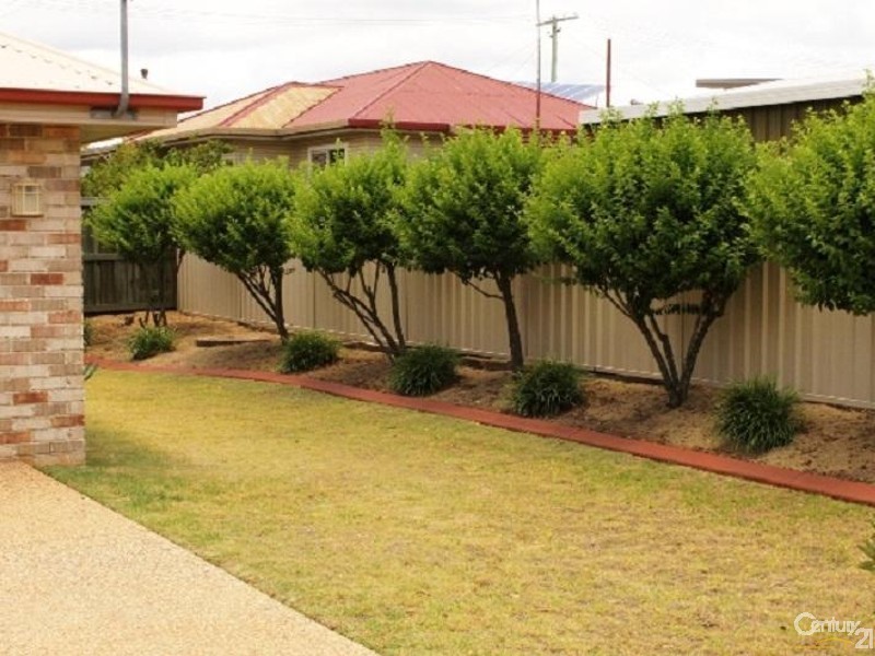 4 Winstanley Court, Newtown QLD 4350
