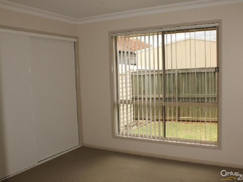 4 Winstanley Court, Newtown QLD 4350