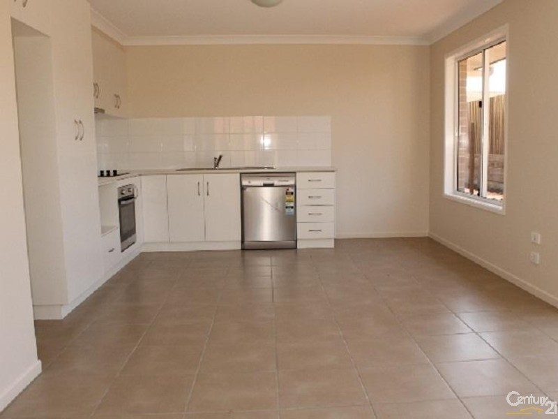 3/1 Lacaze Street, Wilsonton QLD 4350