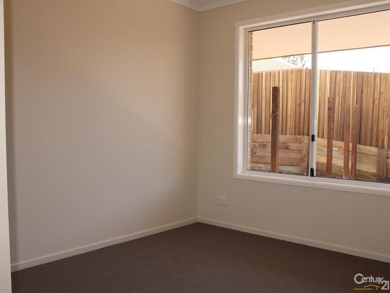 3/1 Lacaze Street, Wilsonton QLD 4350