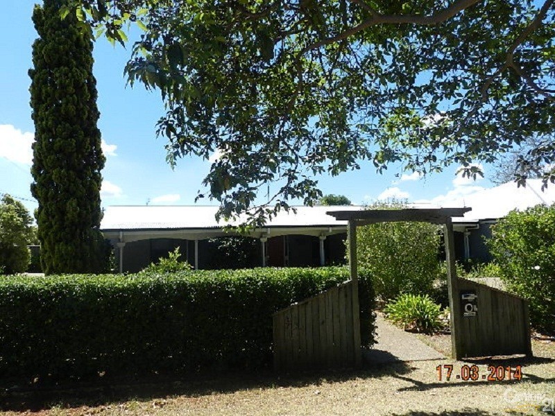 1/10 Devon Street, Newtown QLD 4350
