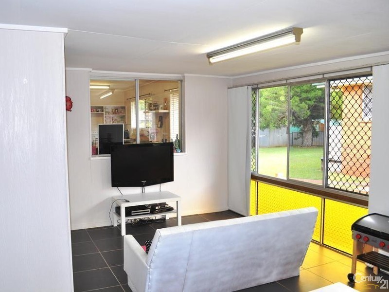 139 Curzon Street, Rangeville QLD 4350