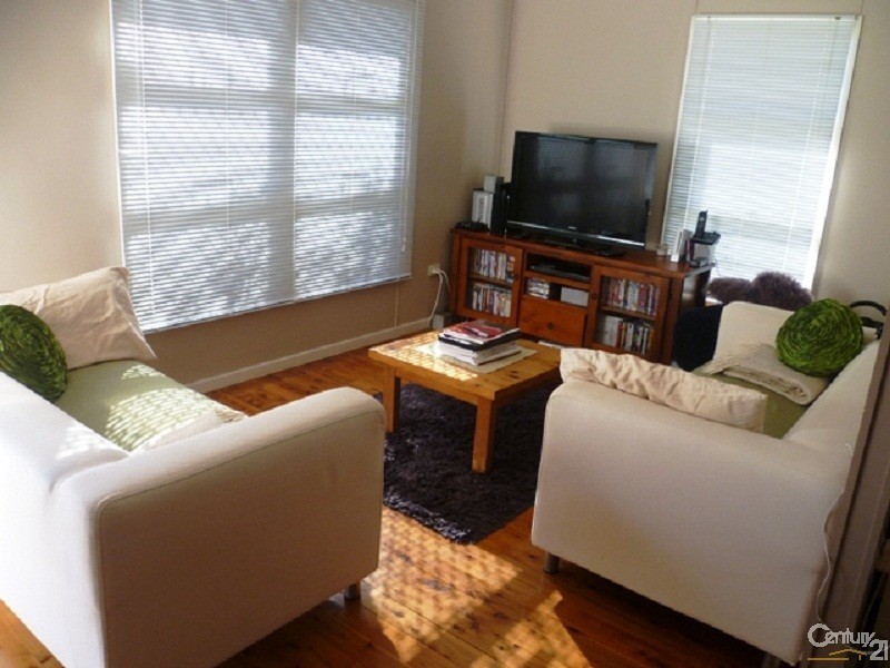 240 South Street, South Toowoomba QLD 4350