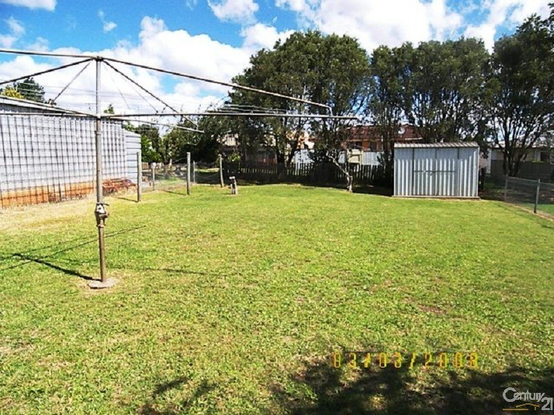 240 South Street, South Toowoomba QLD 4350