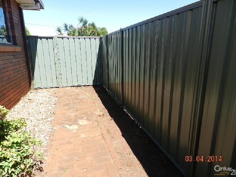 7 Arlaw Street, Centenary Heights QLD 4350