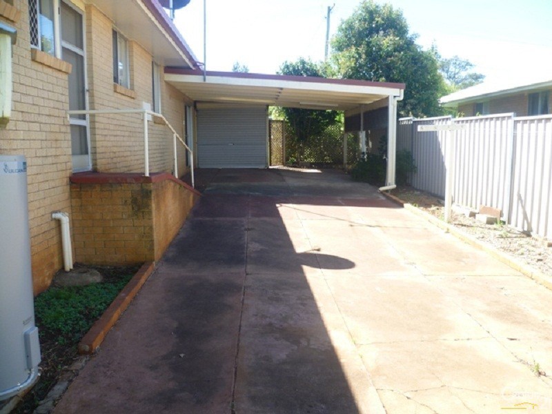 70 Knockator Crescent, Centenary Heights QLD 4350