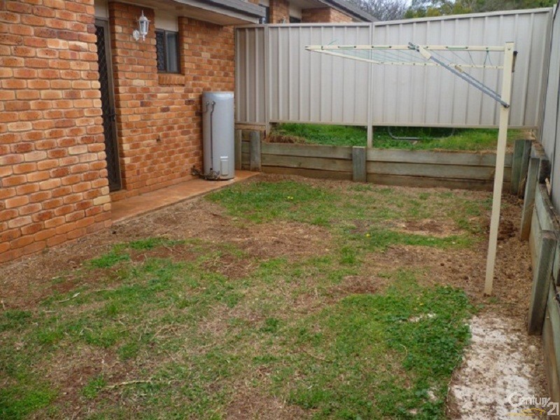 4/32 Stone Street, Wilsonton QLD 4350