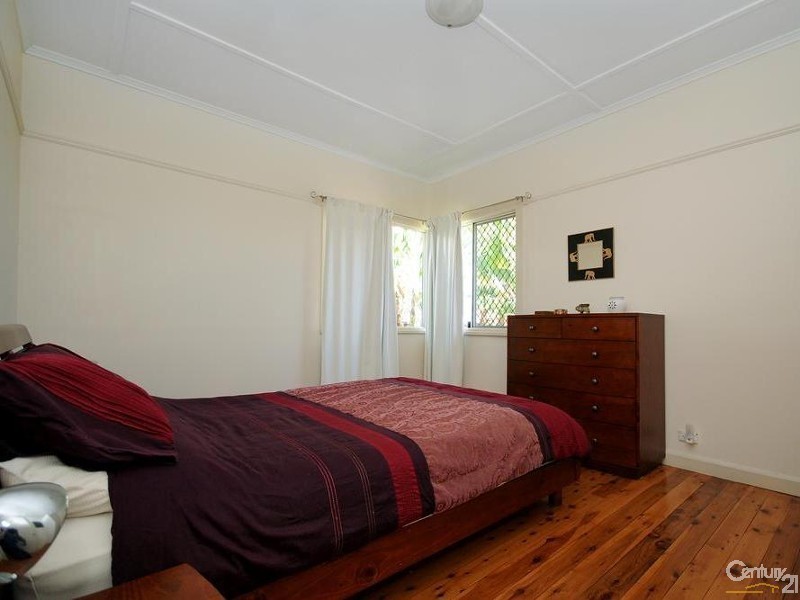 91 Anzac Avenue, Newtown QLD 4350