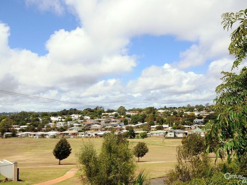 67  Holberton Street, Toowoomba QLD 4350