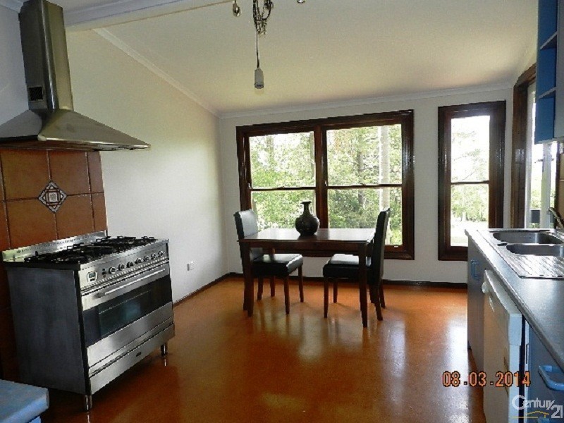 334 Rowbotham Street, Middle Ridge QLD 4350