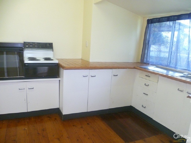 1 Fanny Street, Newtown QLD 4350