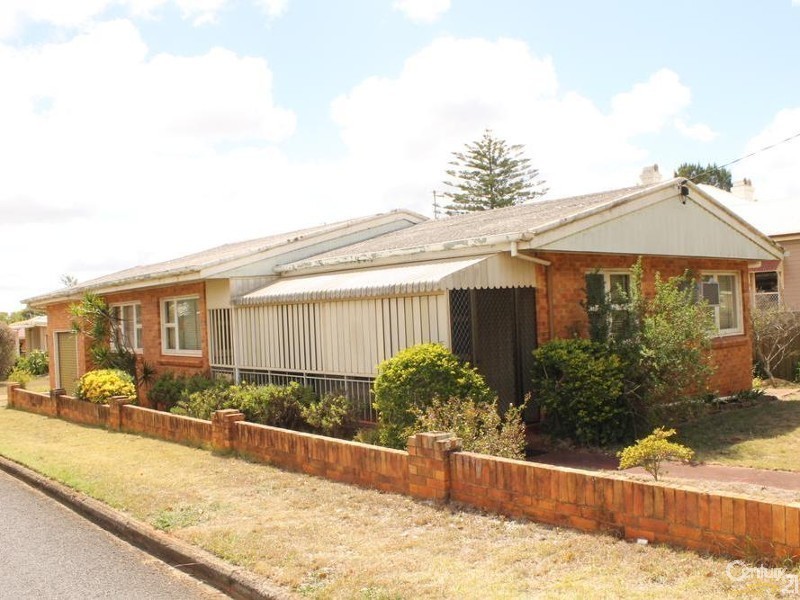 13A Ascot Street, Newtown QLD 4350