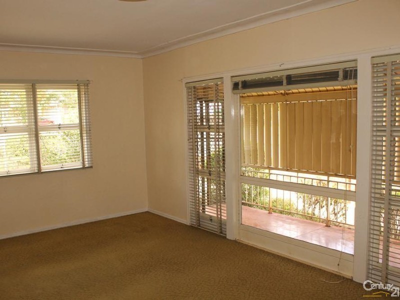 13A Ascot Street, Newtown QLD 4350