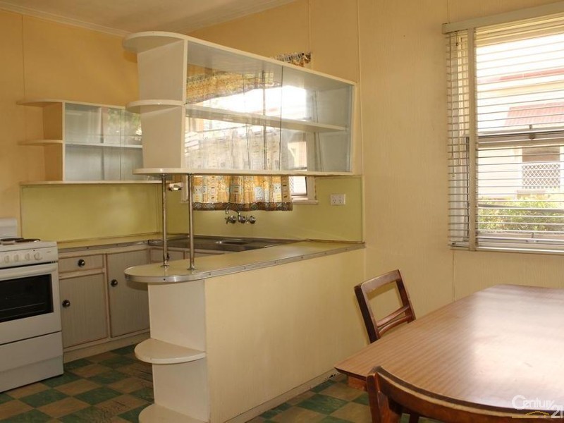 13A Ascot Street, Newtown QLD 4350