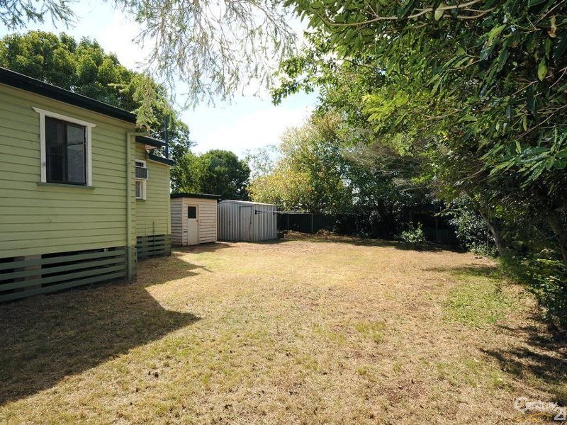 21  Farquharson Street, Harristown QLD 4350