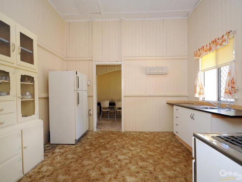 10 Fogarty Street, East Toowoomba QLD 4350