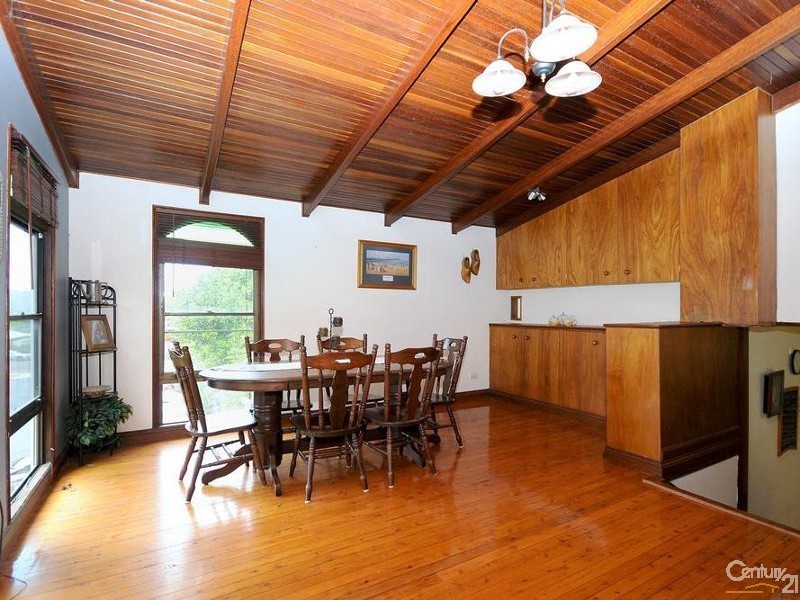 1 Norah Street, Centenary Heights QLD 4350