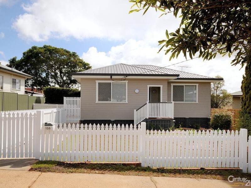 155 South Street, South Toowoomba QLD 4350