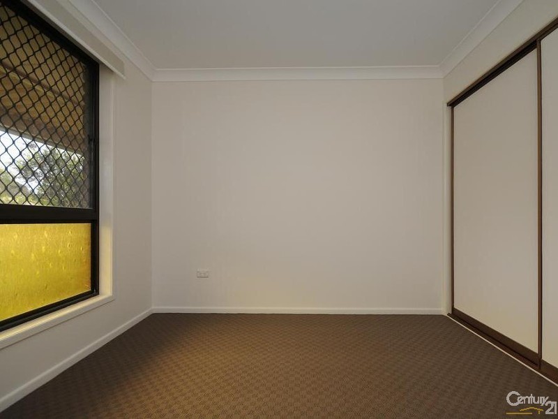 12 Smythe Street, Kearneys Spring QLD 4350