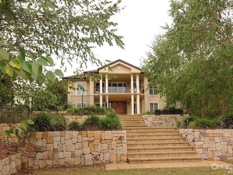 44 Harvey Street, Mount Lofty QLD 4350