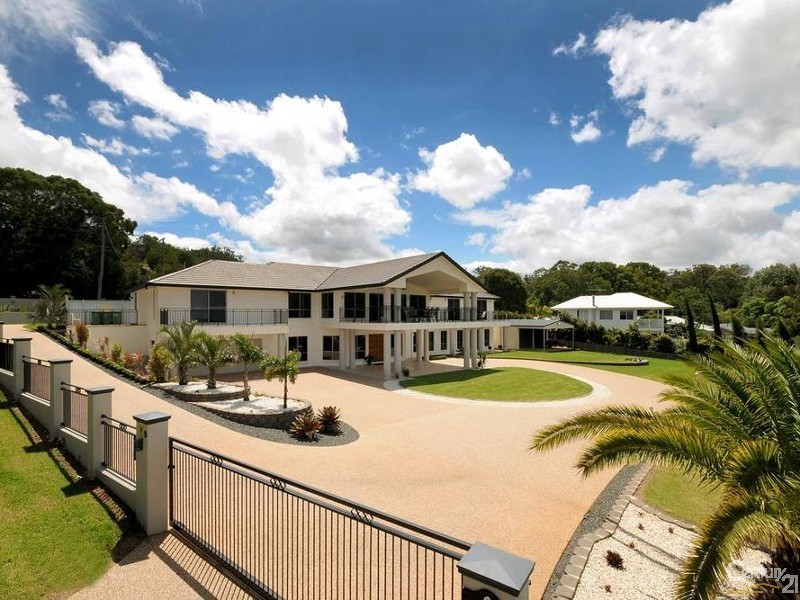 192 Rowbotham Street, Middle Ridge QLD 4350