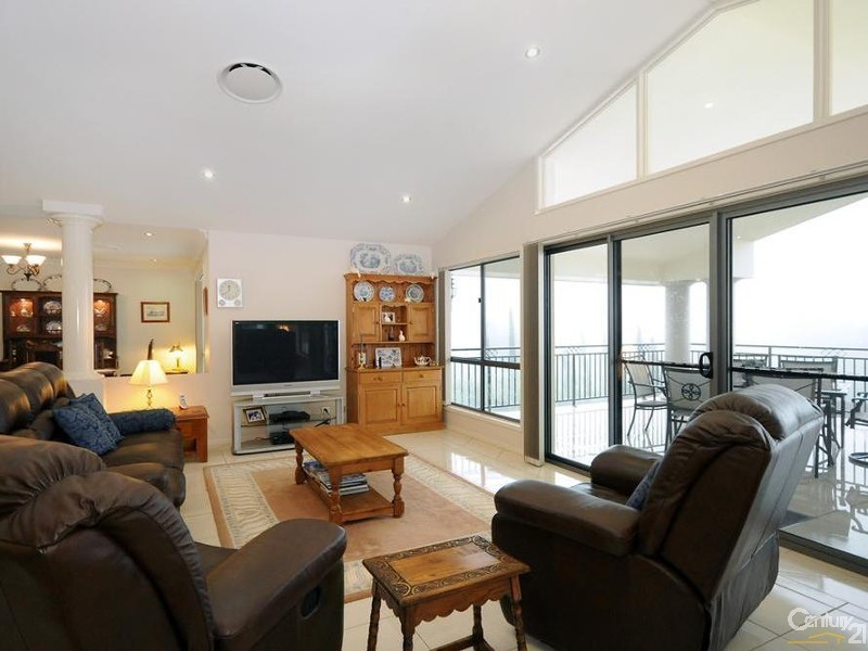 192 Rowbotham Street, Middle Ridge QLD 4350