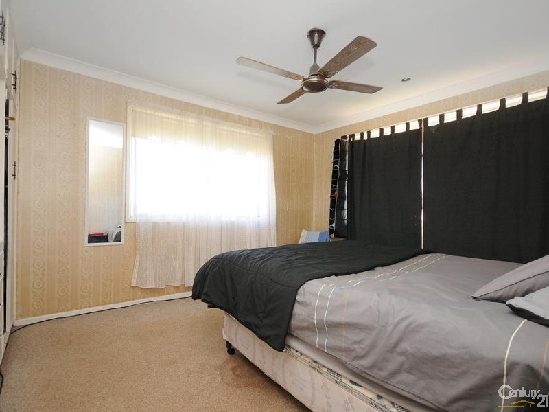 8 Marcia Street, Rangeville QLD 4350