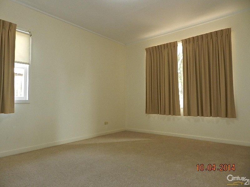 96 Ramsay Street, Centenary Heights QLD 4350