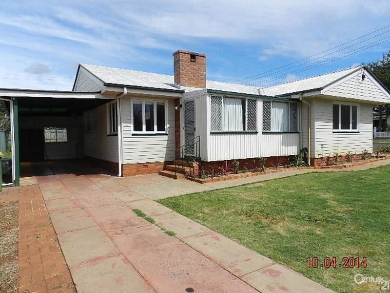 14 Butt Street, Harristown QLD 4350